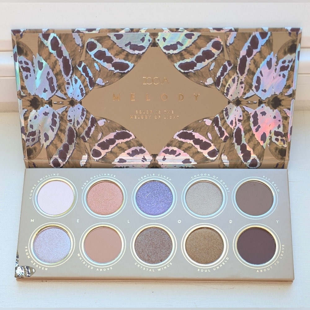 NWT ZOEVA Melody Eyeshadow Palette - Shimmering Neutrals and Purples